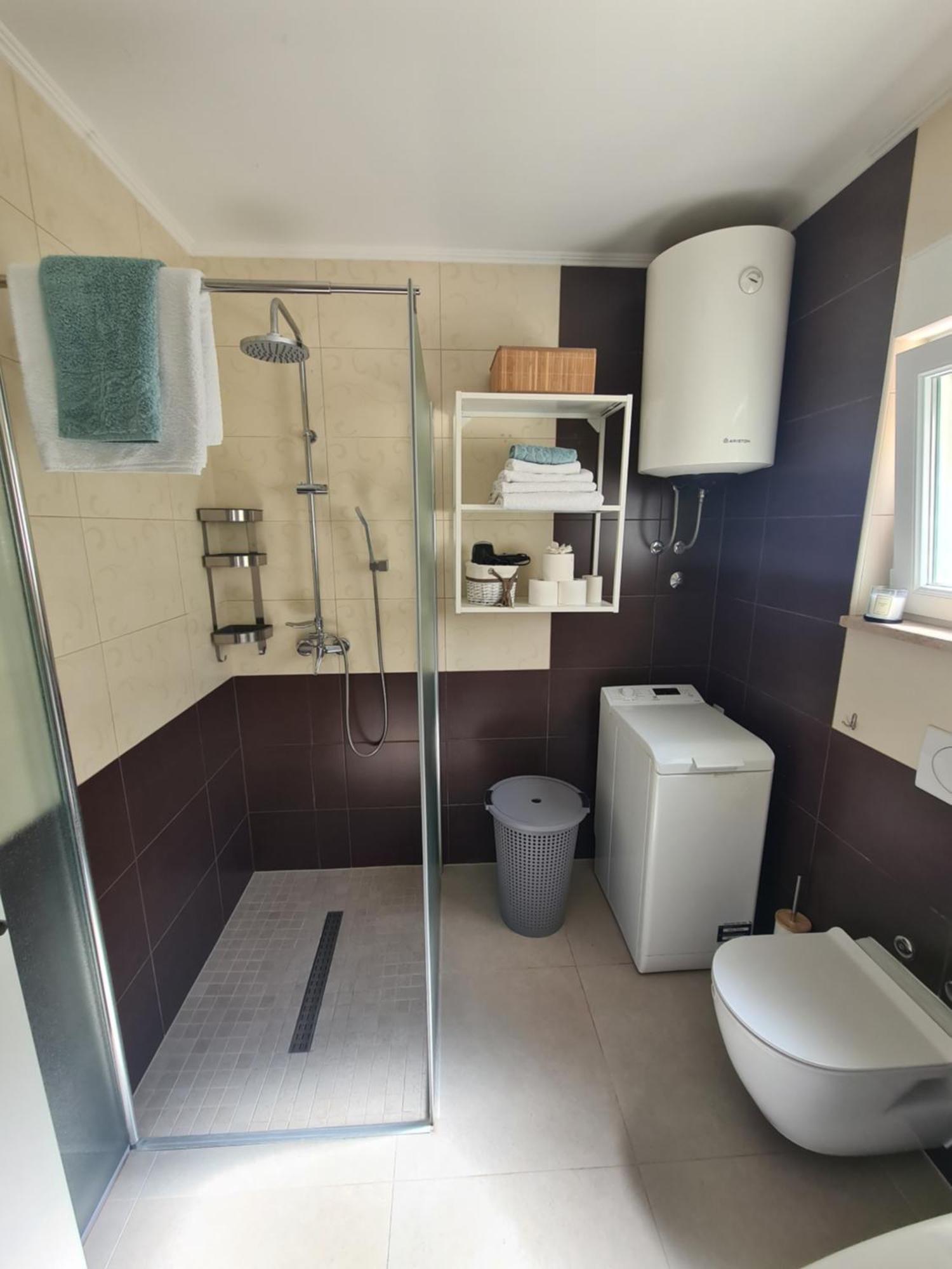 טרוגיר Modern Apartment Near The Sea-Mise מראה חיצוני תמונה
