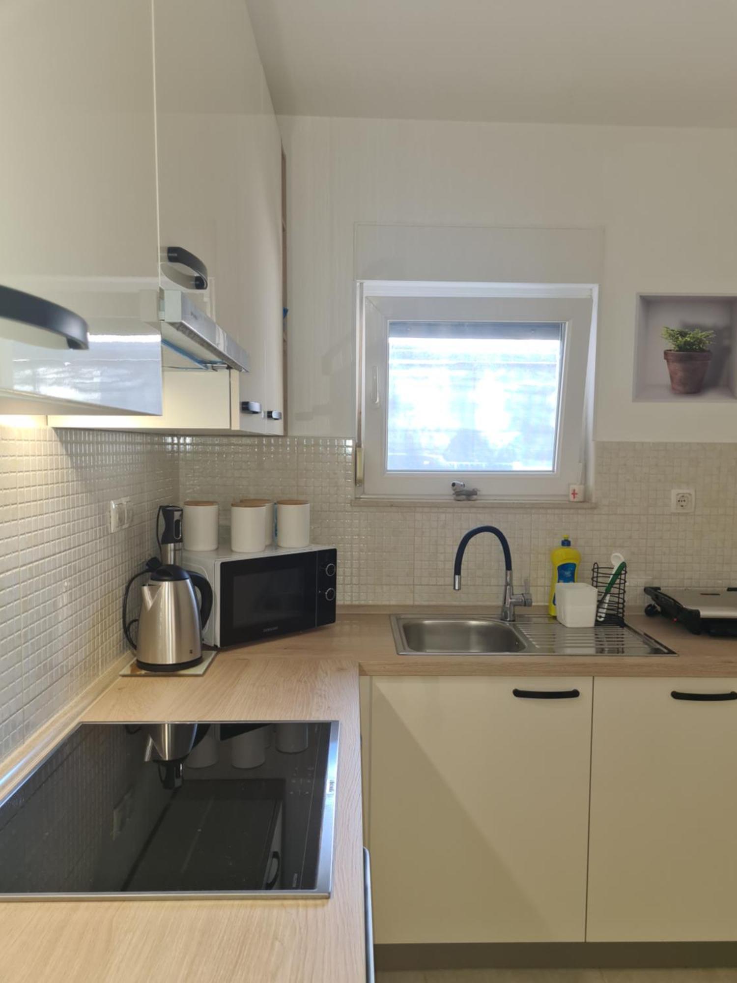 טרוגיר Modern Apartment Near The Sea-Mise מראה חיצוני תמונה