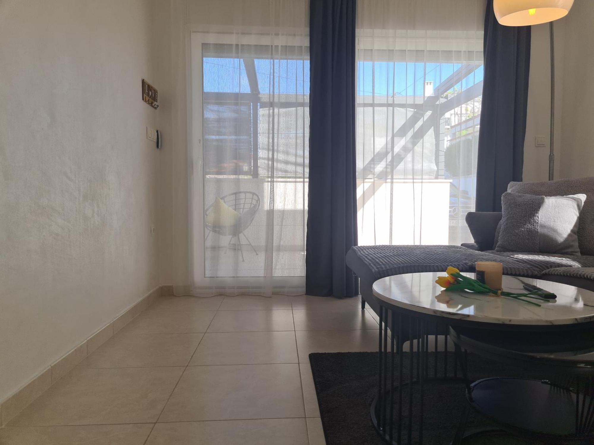 טרוגיר Modern Apartment Near The Sea-Mise מראה חיצוני תמונה