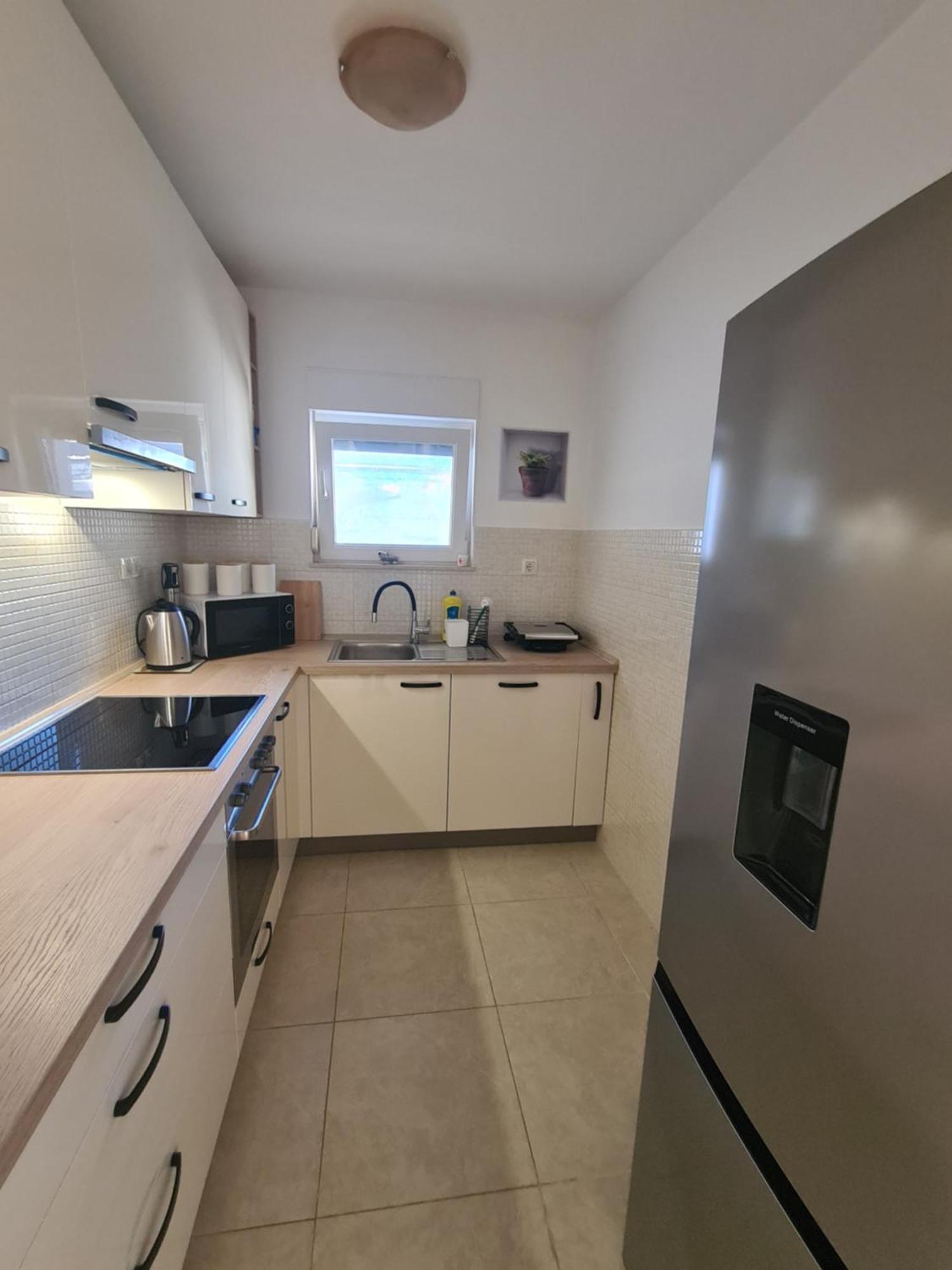 טרוגיר Modern Apartment Near The Sea-Mise מראה חיצוני תמונה