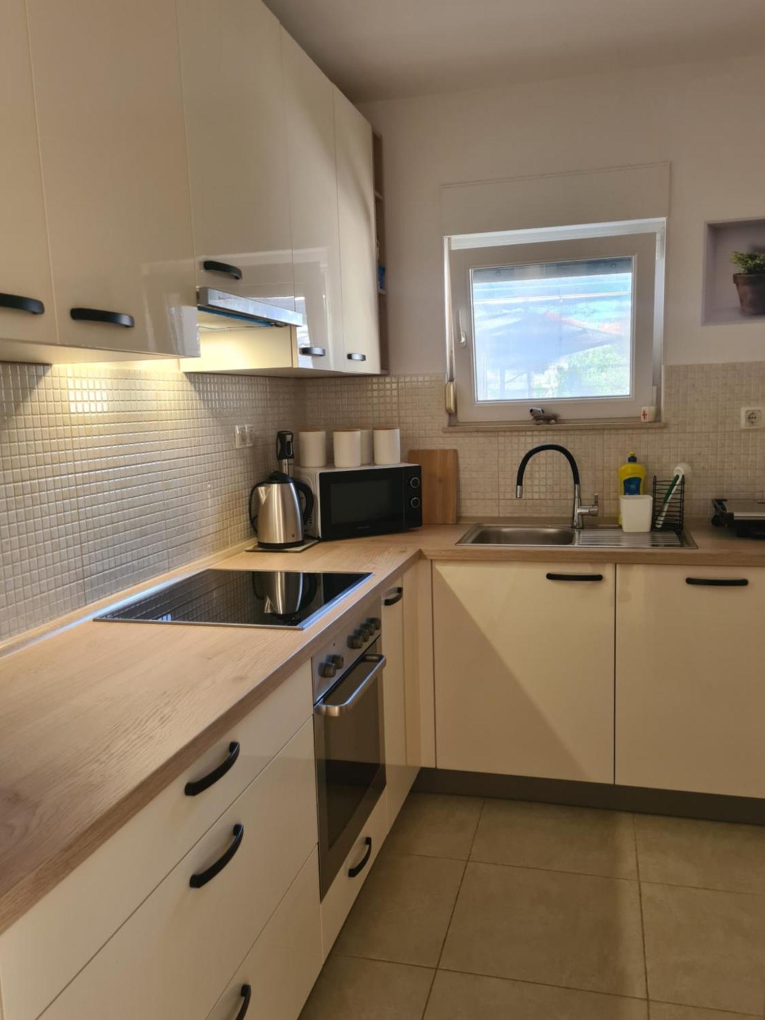 טרוגיר Modern Apartment Near The Sea-Mise מראה חיצוני תמונה
